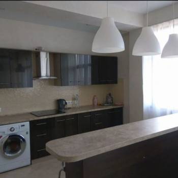 Сдается 1-комнатная квартира, 43 м²