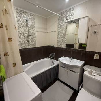 Сдается 2-х комнатная квартира, 60 м²