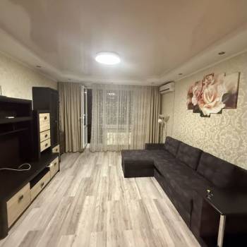 Сдается 2-х комнатная квартира, 60 м²