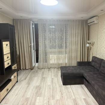 Сдается 2-х комнатная квартира, 60 м²