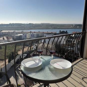 Продается 2-х комнатная квартира, 65 м²