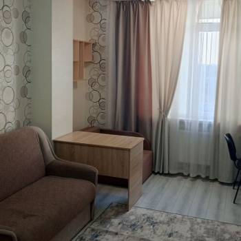 Сдается 1-комнатная квартира, 42 м²