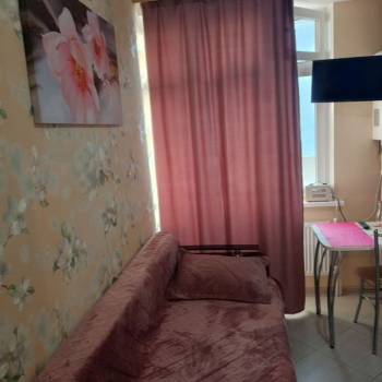 Сдается 1-комнатная квартира, 42 м²