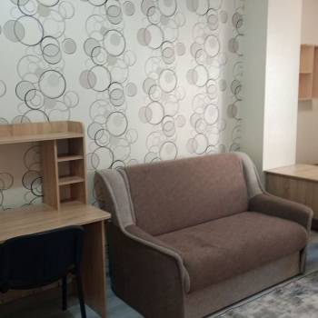Сдается 1-комнатная квартира, 42 м²