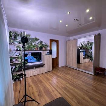 Продается Многокомнатная квартира, 82,2 м²