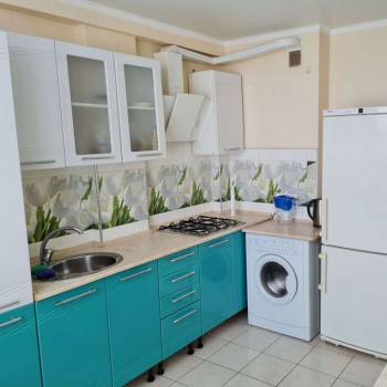 Продается 1-комнатная квартира, 37,4 м²