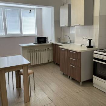 Сдается 1-комнатная квартира, 42,2 м²