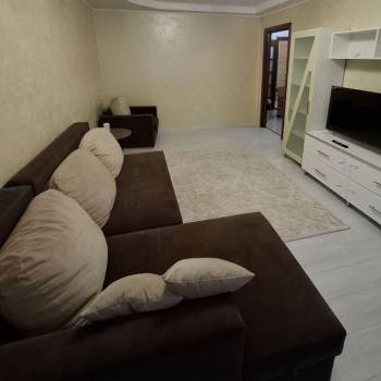 Сдается Многокомнатная квартира, 71 м²