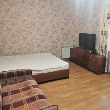 Сдается 1-комнатная квартира, 40 м²