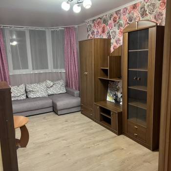 Сдается 1-комнатная квартира, 39 м²