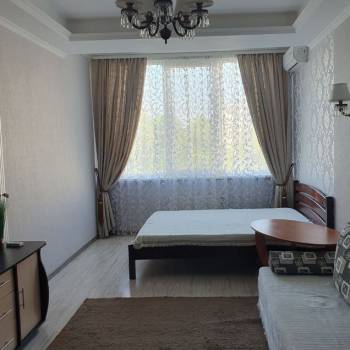 Сдается 1-комнатная квартира, 42 м²