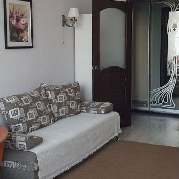 Сдается 1-комнатная квартира, 42 м²