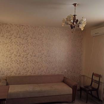 Сдается 1-комнатная квартира, 38 м²