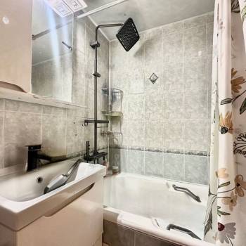 Продается 2-х комнатная квартира, 56,1 м²