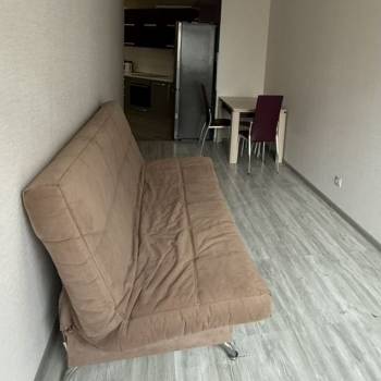 Сдается 1-комнатная квартира, 51 м²