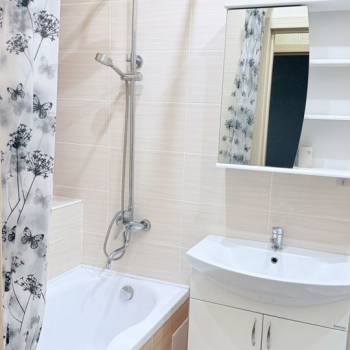 Сдается 1-комнатная квартира, 39 м²
