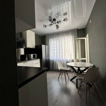 Сдается 2-х комнатная квартира, 60 м²
