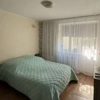 Сдается Многокомнатная квартира, 60 м²