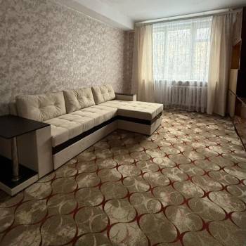 Сдается Многокомнатная квартира, 70 м²