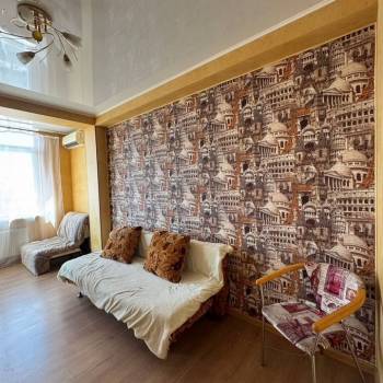 Сдается 1-комнатная квартира, 35 м²