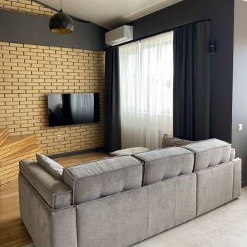 Продается 2-х комнатная квартира, 70 м²