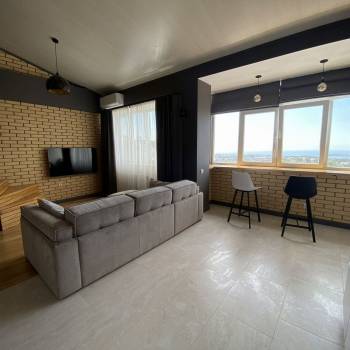 Продается 2-х комнатная квартира, 70 м²