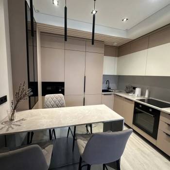 Сдается Многокомнатная квартира, 75 м²