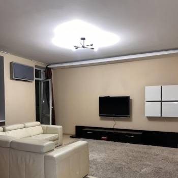 Сдается 2-х комнатная квартира, 62 м²