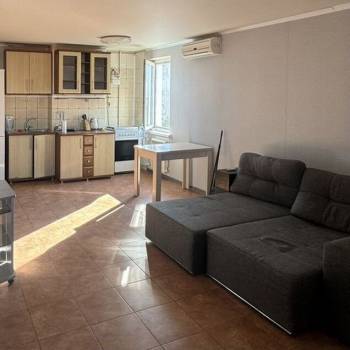 Сдается 1-комнатная квартира, 35 м²
