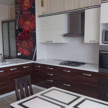 Сдается Многокомнатная квартира, 95 м²