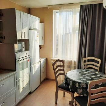 Сдается 1-комнатная квартира, 43,9 м²