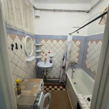 Сдается 2-х комнатная квартира, 70 м²