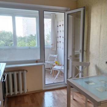 Сдается 1-комнатная квартира, 40 м²
