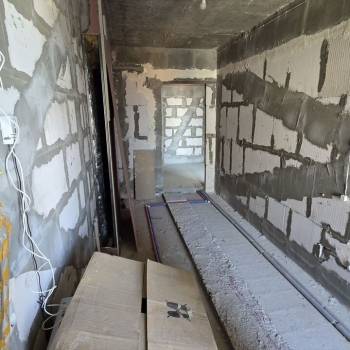 Продается 1-комнатная квартира, 53 м²