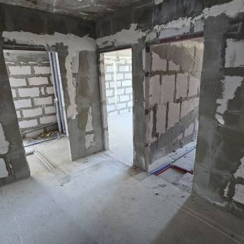 Продается 1-комнатная квартира, 53 м²