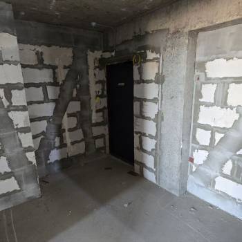 Продается 1-комнатная квартира, 53 м²