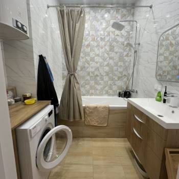 Продается 2-х комнатная квартира, 53,6 м²