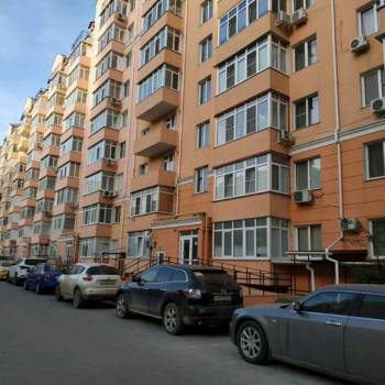 Сдается 1-комнатная квартира, 40 м²