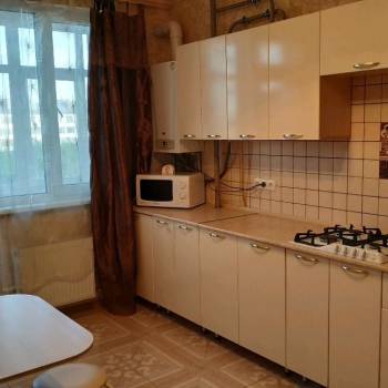 Сдается 1-комнатная квартира, 40 м²
