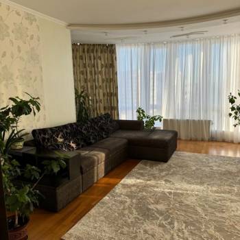 Продается 2-х комнатная квартира, 89,5 м²