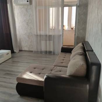 Сдается Многокомнатная квартира, 98 м²