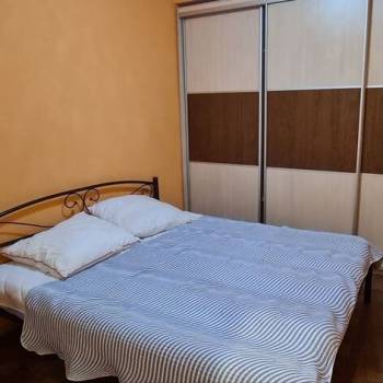 Сдается 2-х комнатная квартира, 70 м²