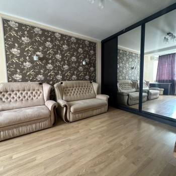 Продается 2-х комнатная квартира, 53 м²