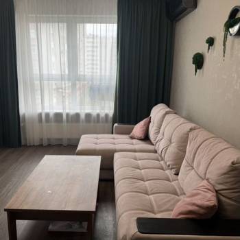 Сдается 2-х комнатная квартира, 57 м²
