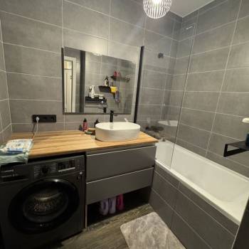 Сдается 2-х комнатная квартира, 57 м²