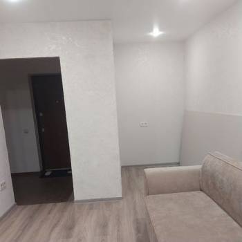 Продается 1-комнатная квартира, 34 м²