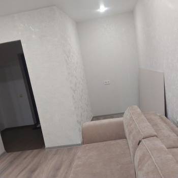 Продается 1-комнатная квартира, 34 м²