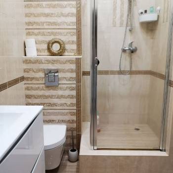 Продается 1-комнатная квартира, 50 м²