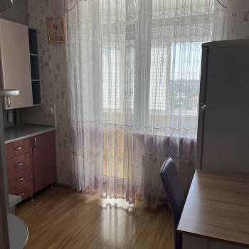 Сдается 1-комнатная квартира, 50,5 м²