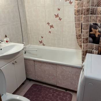 Сдается 1-комнатная квартира, 50,5 м²